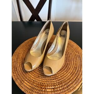 Sofft Tan Nude Patent Leather Peep Toe Platform Pumps Heels Womens 9M 1213313